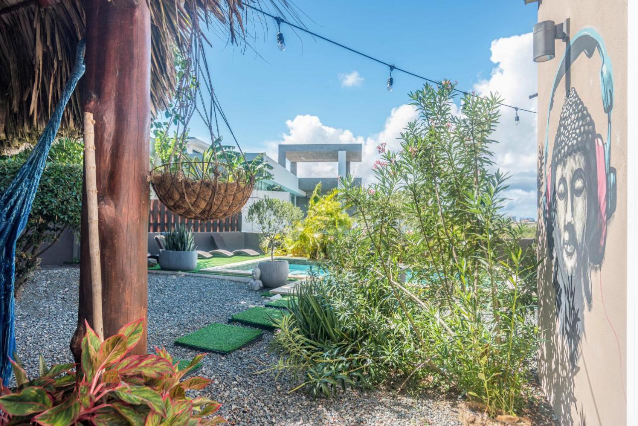 Lama Y Solo Unique Private Room Walking Distance To The Beach パームビーチ エクステリア 写真