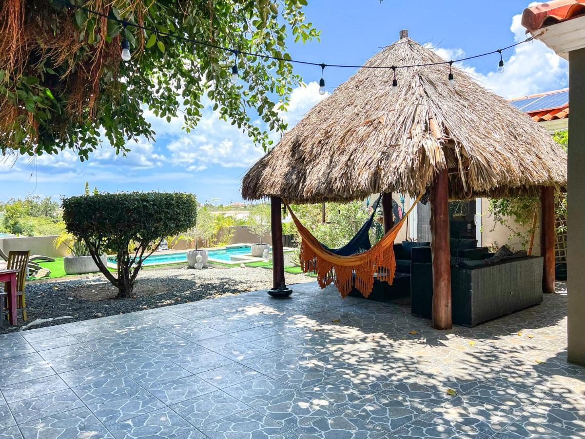 Lama Y Solo Unique Private Room Walking Distance To The Beach パームビーチ エクステリア 写真