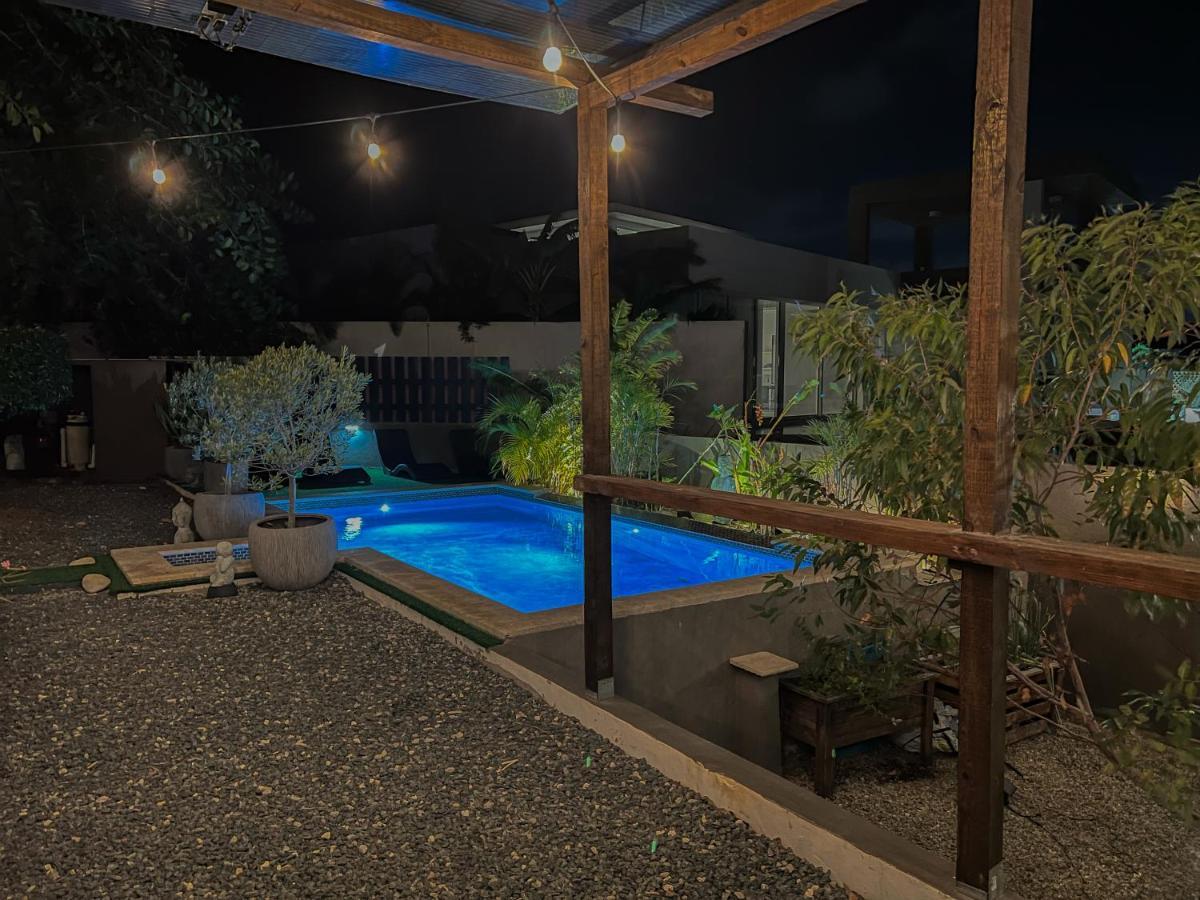 Lama Y Solo Unique Private Room Walking Distance To The Beach パームビーチ エクステリア 写真