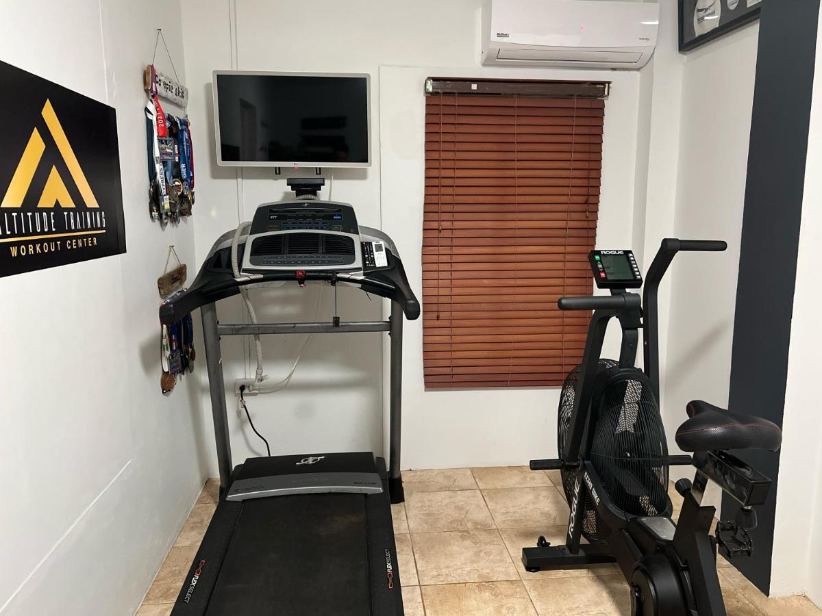 Lama Y Solo Unique Private Room Walking Distance To The Beach パームビーチ エクステリア 写真